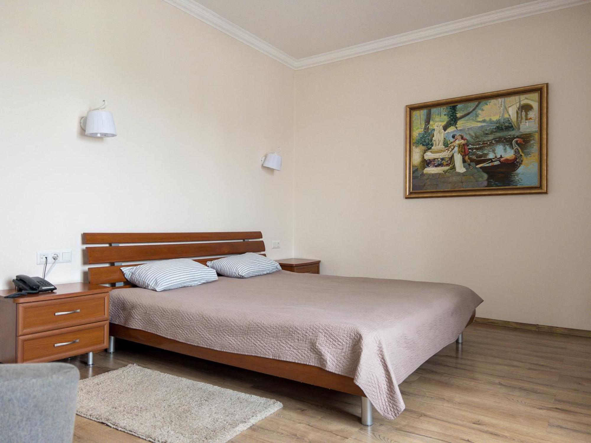 Орк "Блісс" Hotel Rivne Ngoại thất bức ảnh